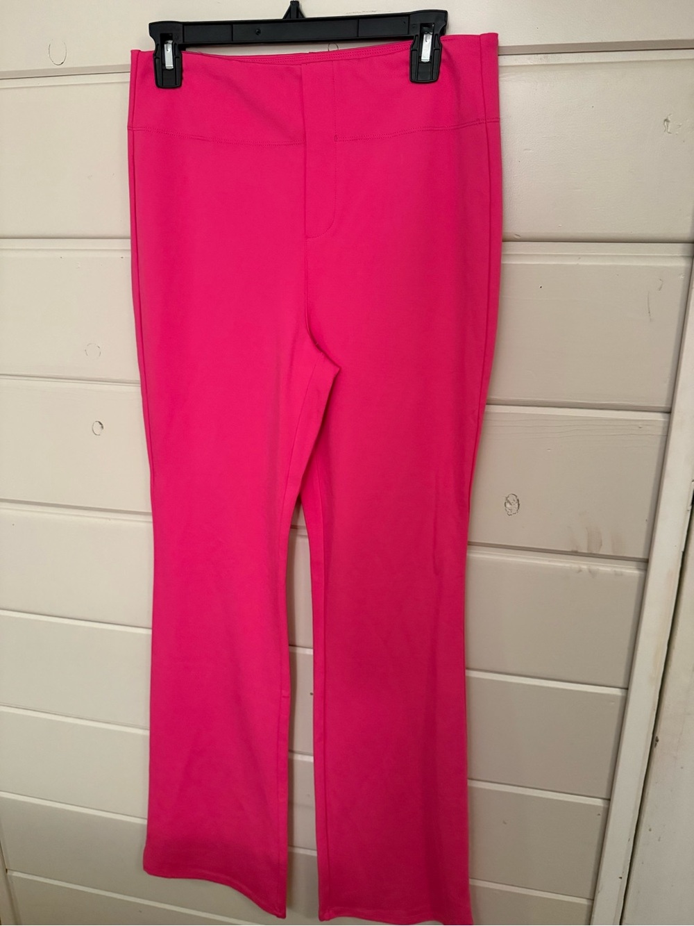 Halara  Hot Pink Bootcut Ponte Pants 33” inseam   Medium tall